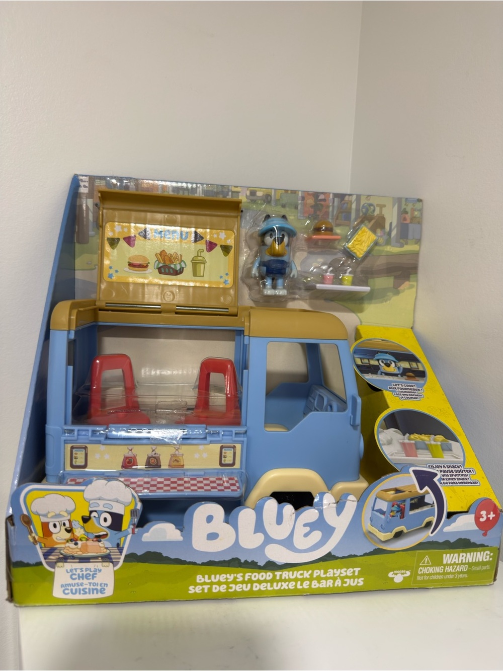 Bluey Lets Play Chef Food Truck Playset - Brand New